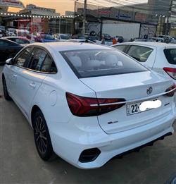 MG 5